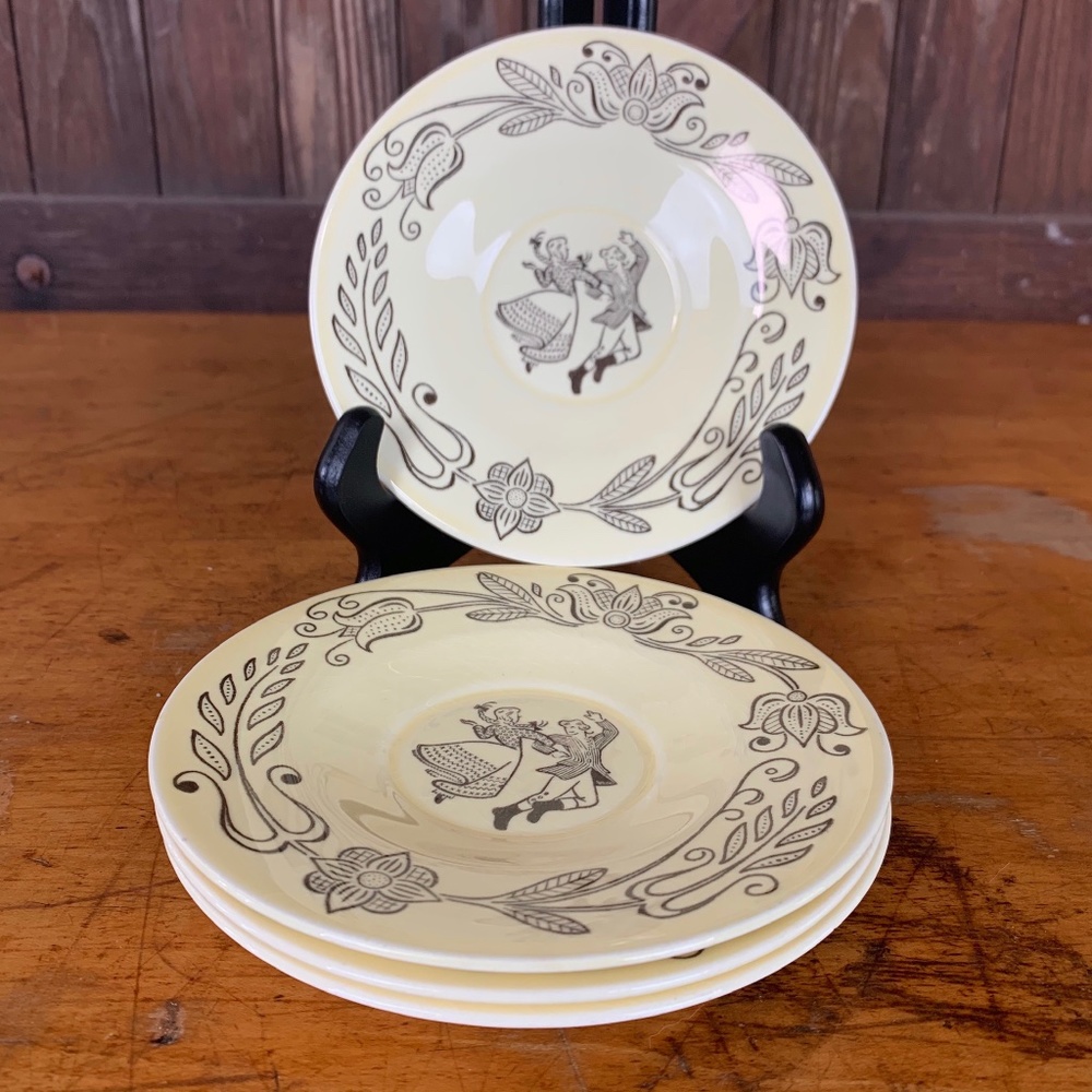 Vintage Royal USA Bucks County Saucers Set 4